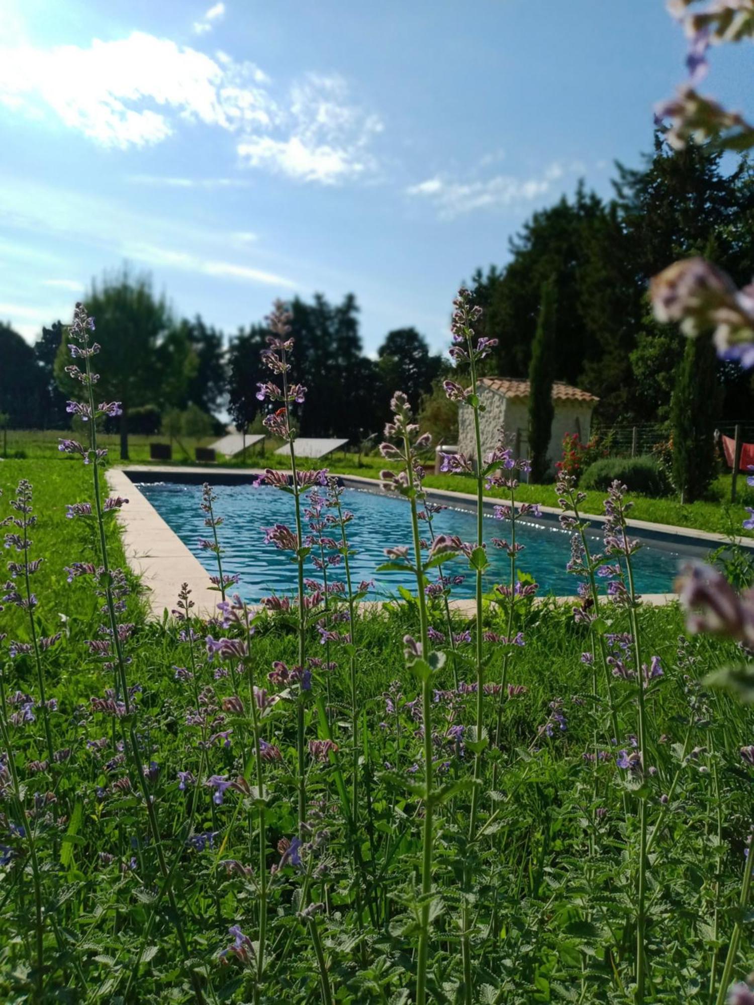 Mas De Karlotte Villa Pernes-les-Fontaines Exterior photo